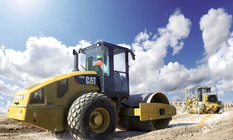 Аренда грунтового катка CAT CS56 - 12,5 тонн thumbnail 2