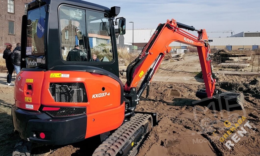 Аренда мини-экскаватора Kubota KX037-4 thumbnail 1