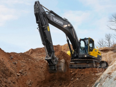 Аренда гусеничного экскаватора Volvo EC250D