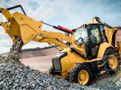 Аренда экскаватора-погрузчика CAT 428F2