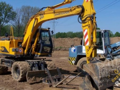 Аренда колесного экскаватора JCB JS 130W