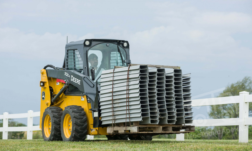 Аренда мини-погрузчика John Deere 312GR thumbnail 1