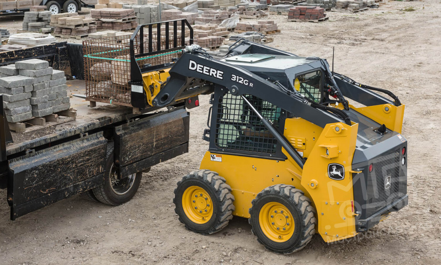 Аренда мини-погрузчика John Deere 312GR thumbnail 2