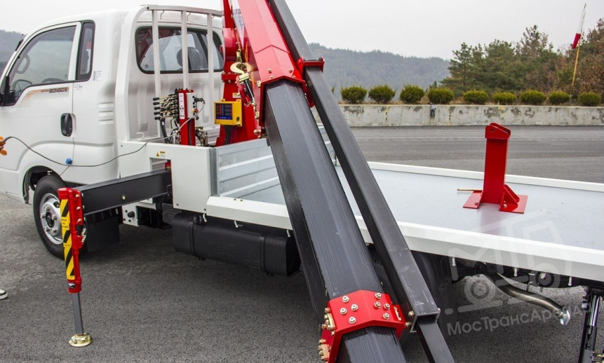 Аренда японской автовышки - 16 метров thumbnail 1