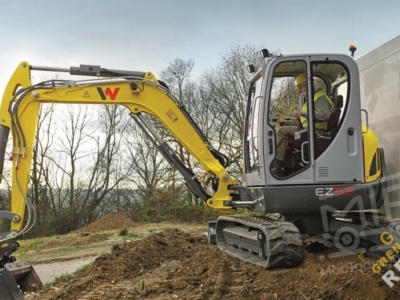 Аренда мини-экскаватора Wacker Neuson EZ53