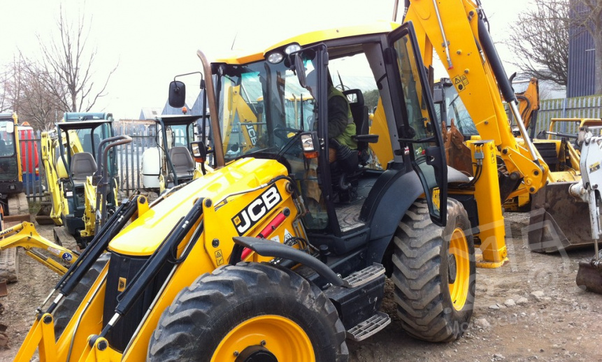 Аренда экскаватора-погрузчика JCB 5CX thumbnail 0