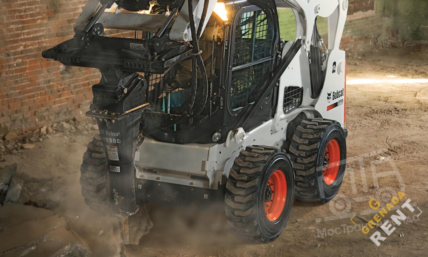 Аренда мини-погрузчика Bobcat S770 thumbnail 2