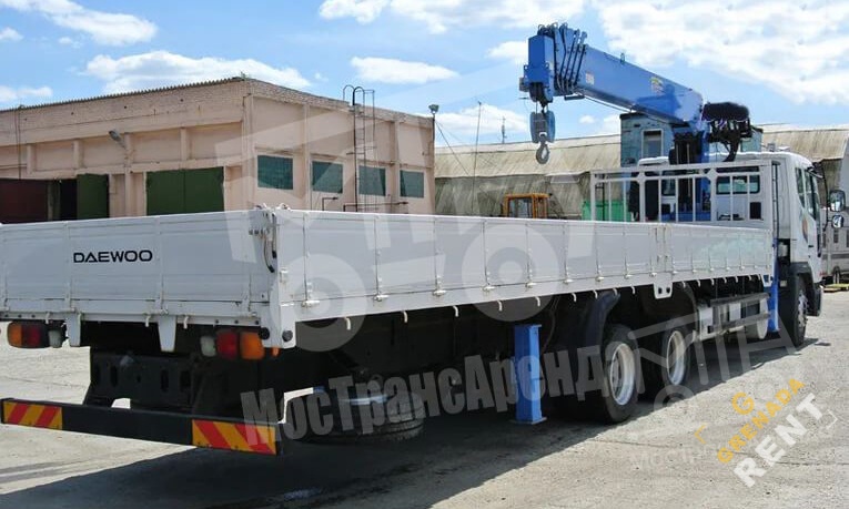 Аренда манипулятора Daewoo с грузоподъемностью стрелы 5 тонны и грузоподъемностью борта 10 тонн thumbnail 1