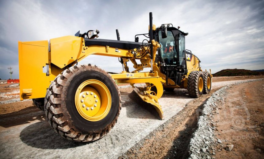 Аренда автогрейдера Caterpillar 160 - 20,6 тонны thumbnail 2