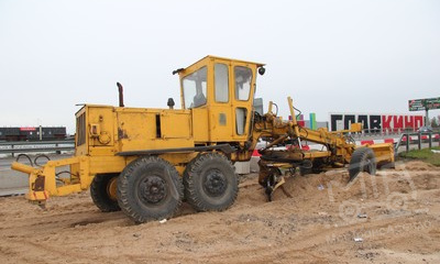 Аренда грейдера ДЗ 143 - 12,5 тонн thumbnail 0