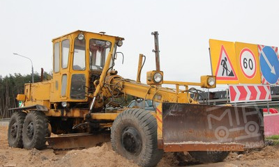 Аренда грейдера ДЗ 143 - 12,5 тонн thumbnail 1