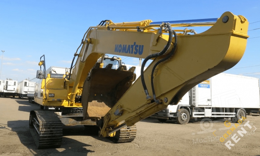 Аренда гусеничного экскаватора Komatsu PC220 thumbnail 0