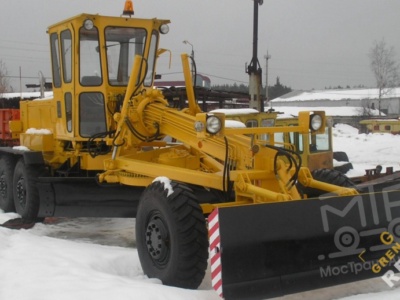 Аренда грейдера ДЗ 180 - 13,5 тонн