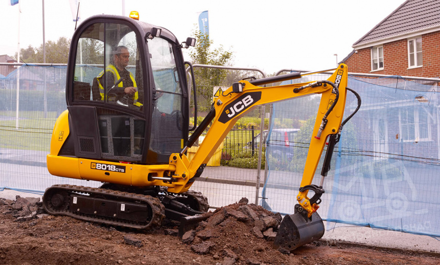 Аренда мини-экскаватора JCB 8018 thumbnail 2