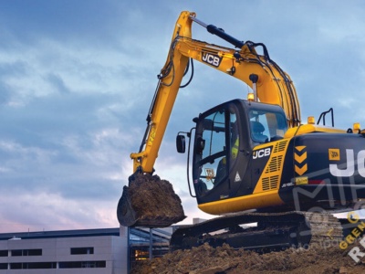 Аренда гусеничного экскаватора JCB JS 160