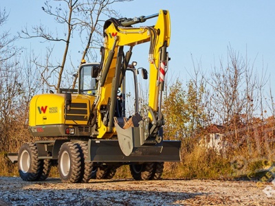 Аренда колесного экскаватора Wacker Neuson EW100