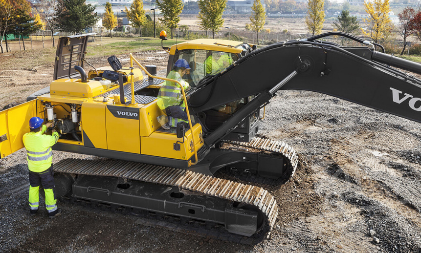 Аренда гусеничного экскаватора Volvo EC220D thumbnail 3