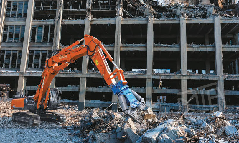 Аренда экскаватора-разрушителя Hitachi ZX350LC-3 Demolition thumbnail 0