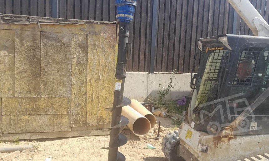 Аренда мини-погрузчика Bobcat Т650 thumbnail 4