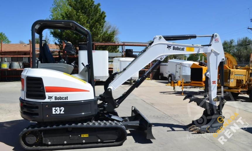 Аренда мини-экскаватора Bobcat E32 thumbnail 0