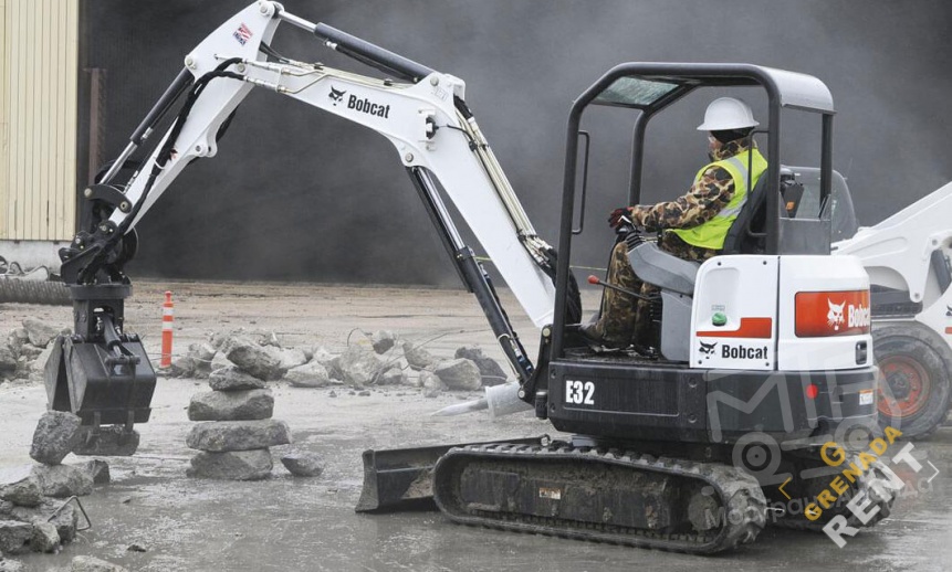 Аренда мини-экскаватора Bobcat E32 thumbnail 1
