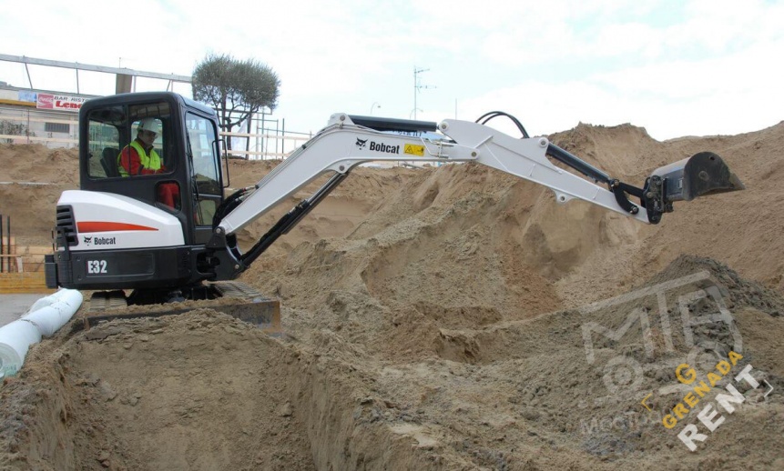 Аренда мини-экскаватора Bobcat E32 thumbnail 3