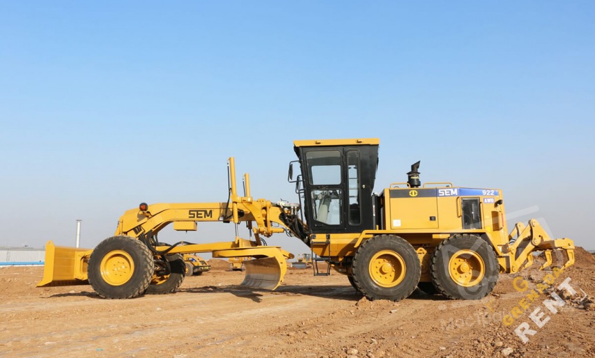 Аренда автогрейдера SEM 922AWD thumbnail 0